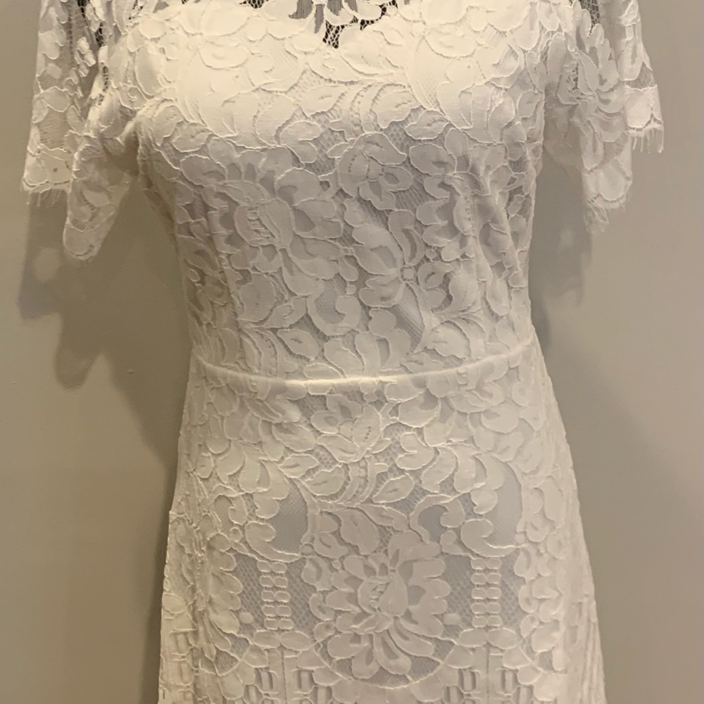 Elegant White Flutter Sleeve Sheath Midi Dress